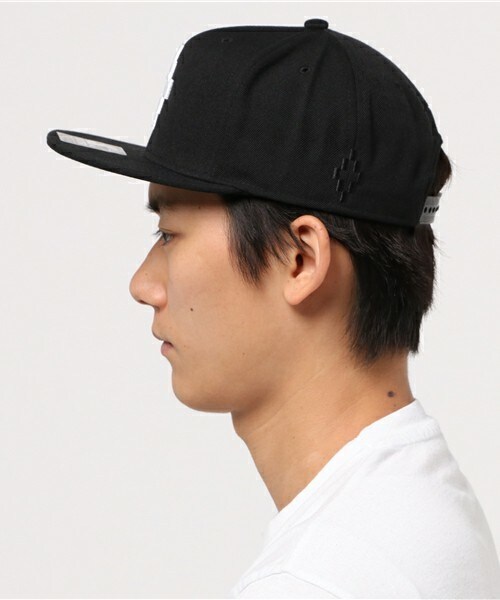 MARCELO BURLON（マルセロ・バーロン）の「MARCELO BURLON 『STARTER CRUZ』キャップ（キャップ・メンズ・ブラック/マルチ・FREE）」の8枚目の写真