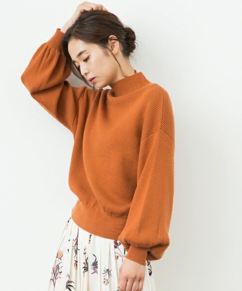 actuel（アクチュエル）の「ボトルネック袖ボリュームニット（ニット/セーター・レディース・オフホワイト/グレー/ネイビー/キャメル・FREE）」の10枚目の写真