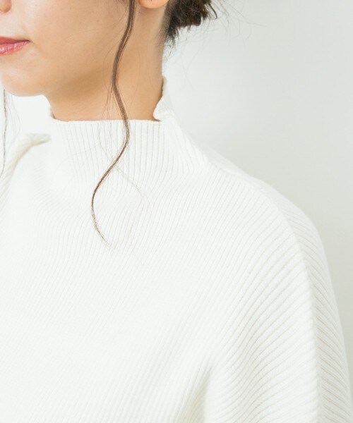 actuel（アクチュエル）の「ボトルネック袖ボリュームニット（ニット/セーター・レディース・オフホワイト/グレー/ネイビー/キャメル・FREE）」の14枚目の写真