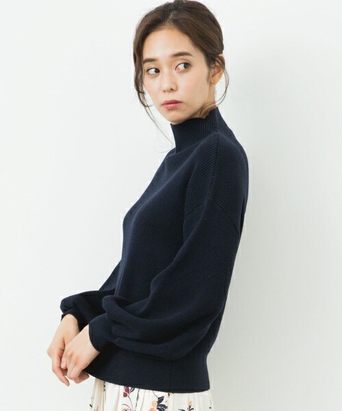 actuel（アクチュエル）の「ボトルネック袖ボリュームニット（ニット/セーター・レディース・オフホワイト/グレー/ネイビー/キャメル・FREE）」の12枚目の写真