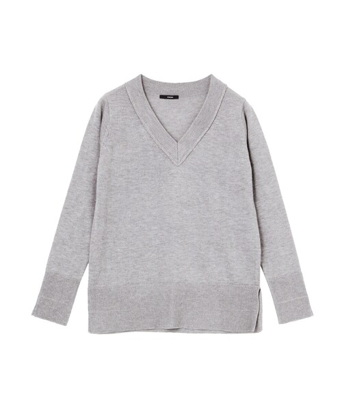 EMODA(エモダ)の「basic wide Vネックトップ(トップス・レディース・ホワイト/グレー/ブラック/レッド/ベージュ・F)」の3枚目の写真