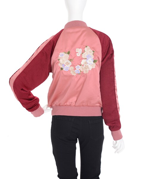 jouetie（ジュエティ）の「【WEB限定】スワロー刺繍スカジャン（ジャケット/アウター・レディース・ブラック/ベビーピンク）」の9枚目の写真