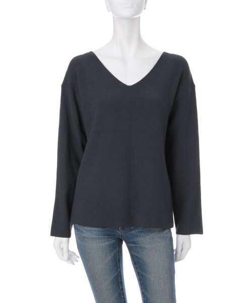 Ungrid（アングリッド）の「片畔Vネックニット（トップス・レディース・オフホワイト/ライトグレー/レッド/ブルー/キャメル・F）」の6枚目の写真