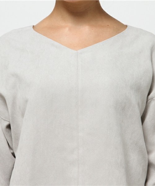 actuel(アクチュエル)の「フェイクスエード袖リボントップス(シャツ/ブラウス・レディース・グレー/ベージュ・FREE)」の6枚目の写真