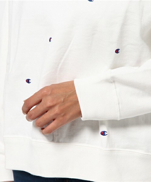 Champion（チャンピオン）の「champion ロゴSWEAT（スウェット・レディース・ホワイト/ネイビー・38）」の7枚目の写真