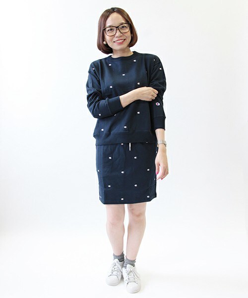 Champion（チャンピオン）の「champion ロゴSWEAT（スウェット・レディース・ホワイト/ネイビー・38）」の13枚目の写真