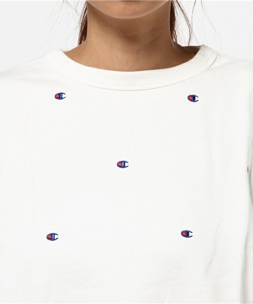 Champion（チャンピオン）の「champion ロゴSWEAT（スウェット・レディース・ホワイト/ネイビー・38）」の6枚目の写真