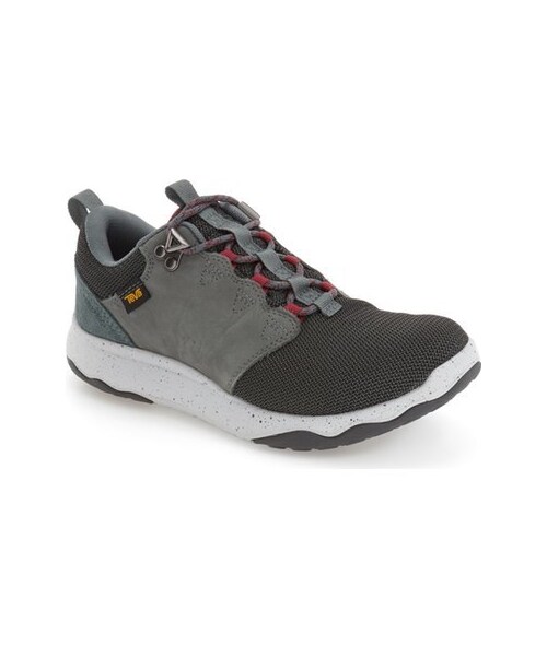 teva waterproof sneakers