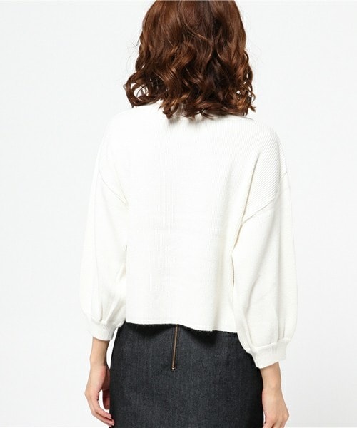 archives（アルシーヴ）の「袖ボリュームニットプルオーバー（ニット/セーター・レディース・オフホワイト/ブラック/ピンク・MEDIUM）」の6枚目の写真