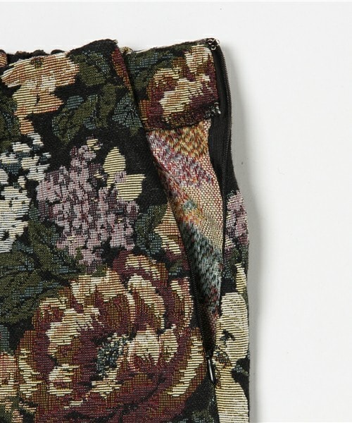 archives（アルシーヴ）の「ゴブラン花柄台形スカート（スカート・レディース・ブラック/レッド/オレンジ・MEDIUM）」の10枚目の写真