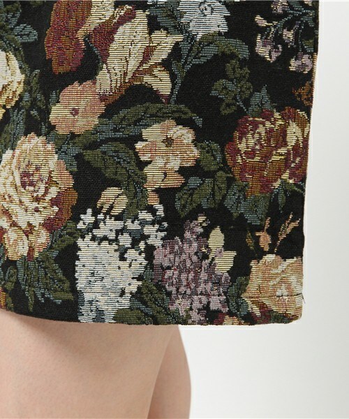 archives（アルシーヴ）の「ゴブラン花柄台形スカート（スカート・レディース・ブラック/レッド/オレンジ・MEDIUM）」の9枚目の写真