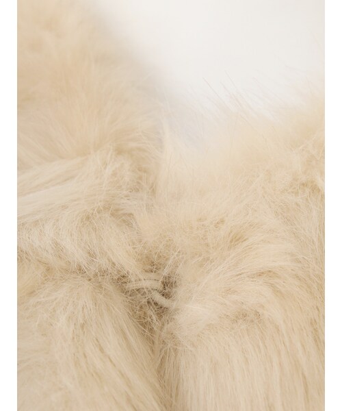 EMODA（エモダ）の「BOX FAKE FUR VEST（トップス・レディース・ブラック/ベージュ/ライトミックス・F）」の9枚目の写真