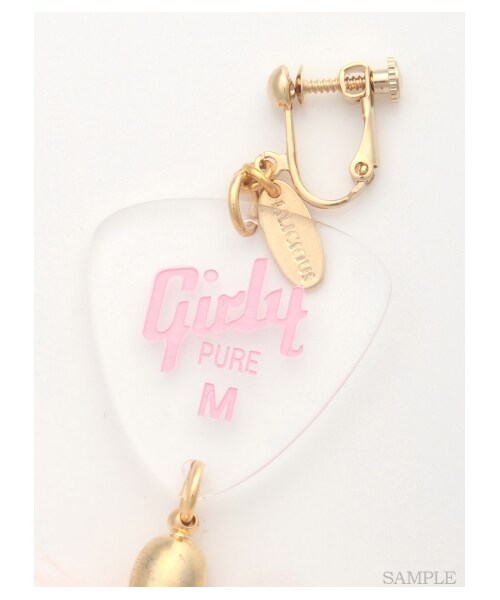 lilLilly（リルリリー）の「[LILICIOUS]ギターピックフェザーピアス／イヤリング（アクセサリー・レディース・IVORY/CLEAR/GOLD/BLACK/BROWN・Pierces/Earrings）」の8枚目の写真