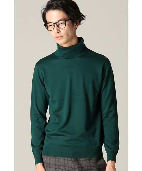 EDIFICE（エディフィス）の「16ゲージタートルネックニット（トップス・ブラック/グレー/ホワイト/ブラウン/キャメル/グリーン/ネイビー/サックスブルー・S/M/L）」の6枚目の写真