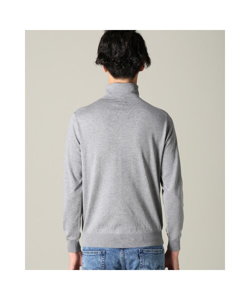 EDIFICE（エディフィス）の「16ゲージタートルネックニット（トップス・ブラック/グレー/ホワイト/ブラウン/キャメル/グリーン/ネイビー/サックスブルー・S/M/L）」の19枚目の写真