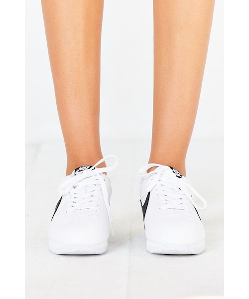 NIKE（ナイキ）の「Nike Classic Cortez Sneaker（スニーカー・レディース・Black/White・5/6/6.5/7/7.5/8/8.5/9/9.5/10）」の7枚目の写真