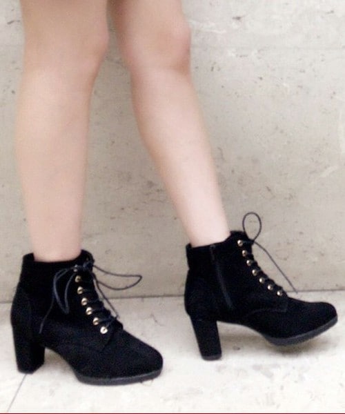 archives（アルシーヴ）の「【予約】レースアップショートブーツ（ブーツ・レディース・ブラック/グレー/ブラウン・MEDIUM/LARGE）」の4枚目の写真