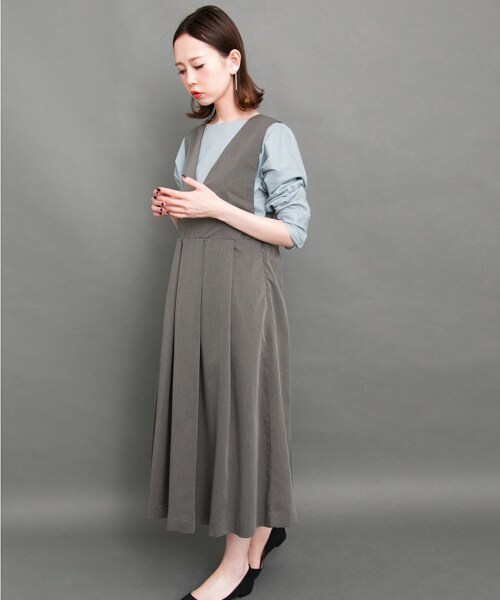 KBF(ケイビーエフ)の「寬褶背心裙(ワンピース/ドレス・レディース・深櫻桃紅/駝色/灰色/黑色・one)」の15枚目の写真
