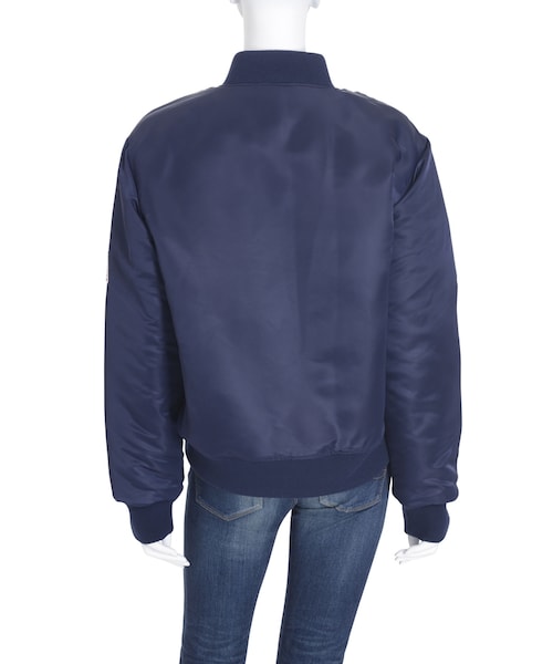 Ungrid（アングリッド）の「Champion別注ナイロンブルゾン（ジャケット/アウター・レディース・ボルドー/ネイビー）」の7枚目の写真