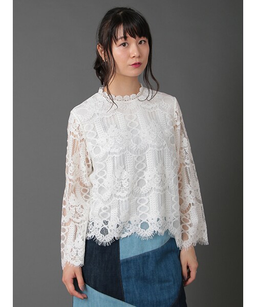 w closet(ダブルクローゼット)の「スカラップレースプルオーバー(トップス・レディース・オフホワイト/ボルドー/ブラック・FREE)」の4枚目の写真