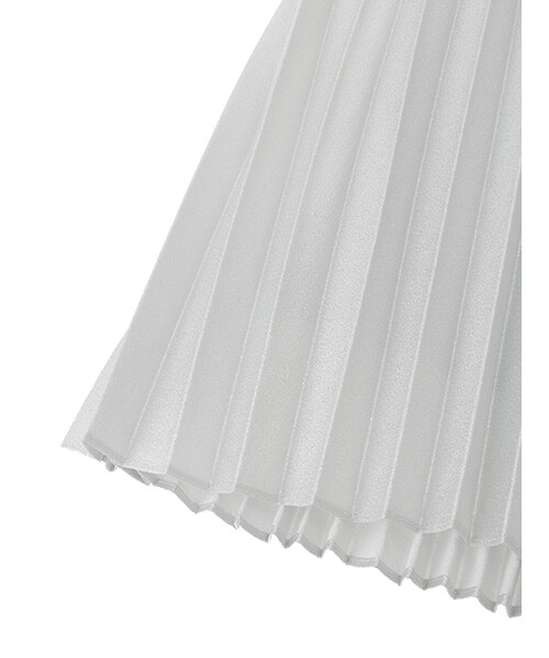 w closet(ダブルクローゼット)の「メタリックプリーツスカート(スカート・レディース・シルバー/ブロンズ/ブラック・FREE)」の8枚目の写真