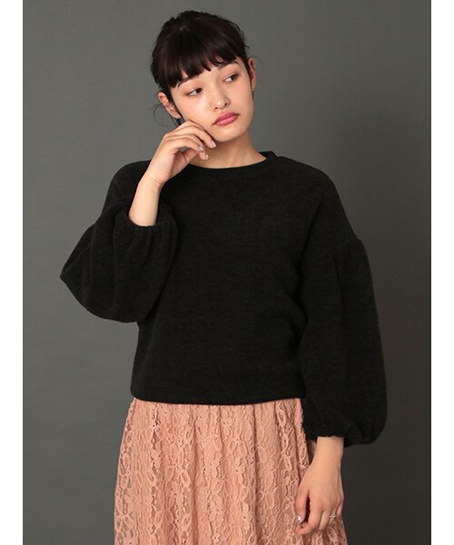 w closet（ダブルクローゼット）の「バルーンスリーブプルオーバー（トップス・レディース・オフホワイト/Sグレー/レンガ/ブラック・FREE）」の5枚目の写真