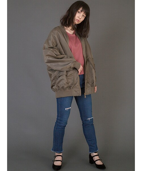 w closet（ダブルクローゼット）の「３本ベルトヒールパンプス（シューズ・レディース・レッド/ベージュ/ブラック・M/L）」の9枚目の写真