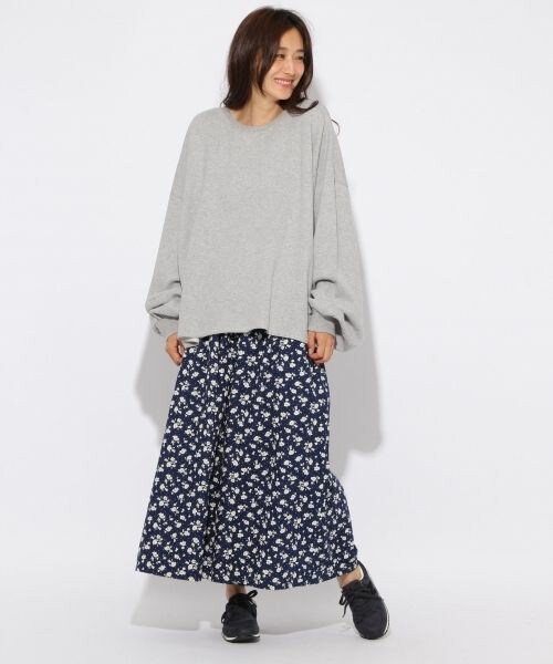 niko and...（ニコアンド）の「ichi インディゴ花パンツ（パンツ・ネイビー・F）」の2枚目の写真