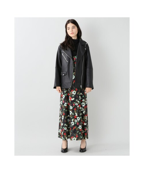 JOURNAL STANDARD（ジャーナルスタンダード）の「フラワープリントワンピース（ワンピース/ドレス・ブラック/グレーA・フリー）」の4枚目の写真