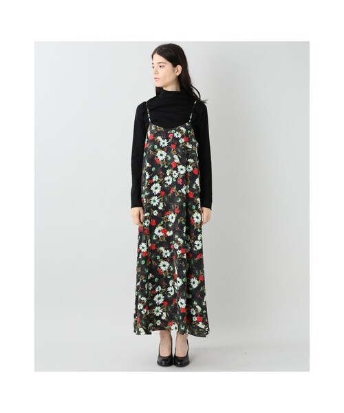 JOURNAL STANDARD（ジャーナルスタンダード）の「フラワープリントワンピース（ワンピース/ドレス・ブラック/グレーA・フリー）」の7枚目の写真