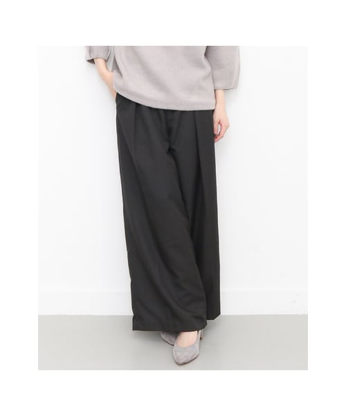 KBF（ケイビーエフ）の「ワイドバギーパンツ（パンツ・レディース・BEIGE/GREEN/BLACK・one）」の4枚目の写真