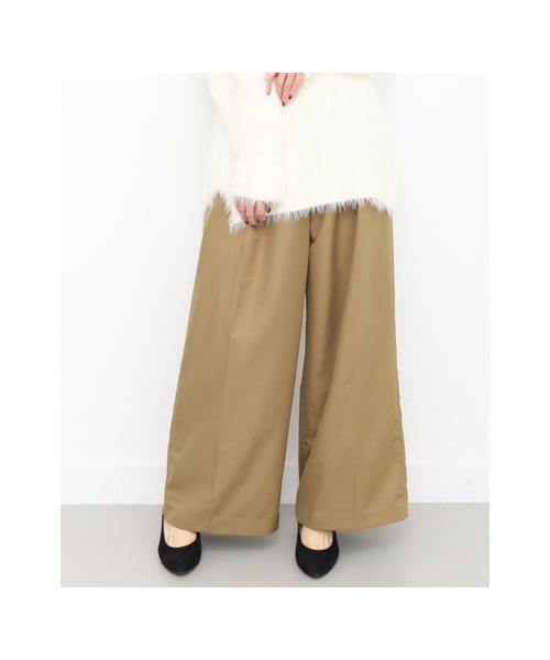 KBF（ケイビーエフ）の「ワイドバギーパンツ（パンツ・レディース・BEIGE/GREEN/BLACK・one）」の8枚目の写真