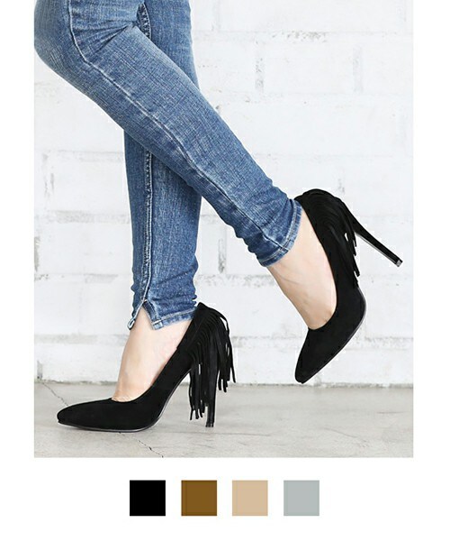 Rocotta by MOERY(ロコッタ)の「Rocotta(ロコッタ) 本革フリンジパンプス(パンプス・レディース・ブラック/グレー/ベージュ/ブラウン・S(約22.5cm相当)/M(約23.5cm相当)/L(約24.5cm相当))」の3枚目の写真