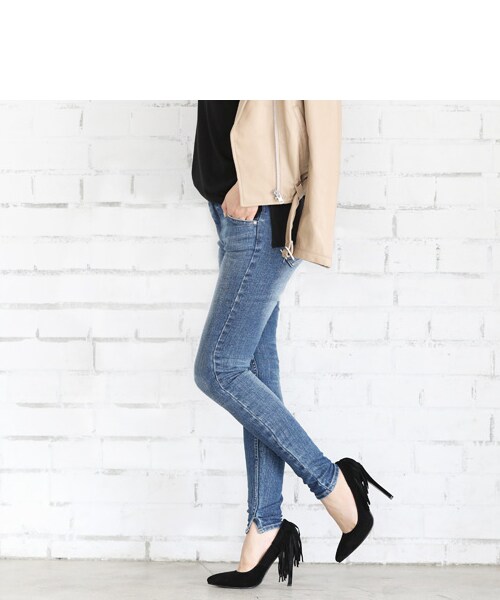 Rocotta by MOERY(ロコッタ)の「Rocotta(ロコッタ) 本革フリンジパンプス(パンプス・レディース・ブラック/グレー/ベージュ/ブラウン・S(約22.5cm相当)/M(約23.5cm相当)/L(約24.5cm相当))」の6枚目の写真