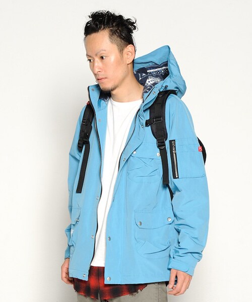 VIRGOwearworks（ヴァルゴウェアワークス）の「CLASSIC NYLON MOUNTAIN PARKA マウンテンパーカー（ジャケット/アウター・メンズ・RED/SAX/BLACK・2/3/4）」の4枚目の写真