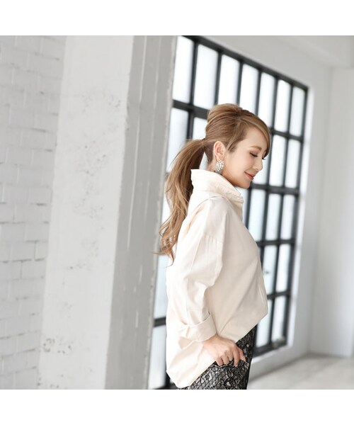 Rocotta by MOERY（ロコッタ）の「Rocotta(ロコッタ) ドロップショルダーブラウス（シャツ/ブラウス・レディース・ホワイト/ベージュ/ブルー/ストライプ・FREE）」の16枚目の写真