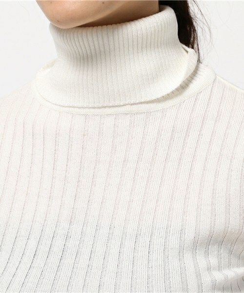 INTERPLANET（インタープラネット）の「ソリストヒート太リブタートル（ニット/セーター・レディース・オフホワイト/ブラック/グレー/キャメル/ワイン・FREE）」の10枚目の写真