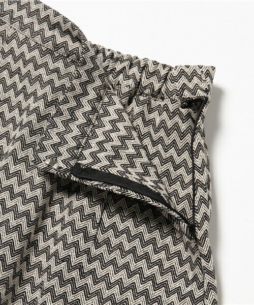 archives（アルシーヴ）の「幾何学柄ジャガードスカート（スカート・レディース・ブラック/ブラウン/ネイビー・MEDIUM）」の11枚目の写真