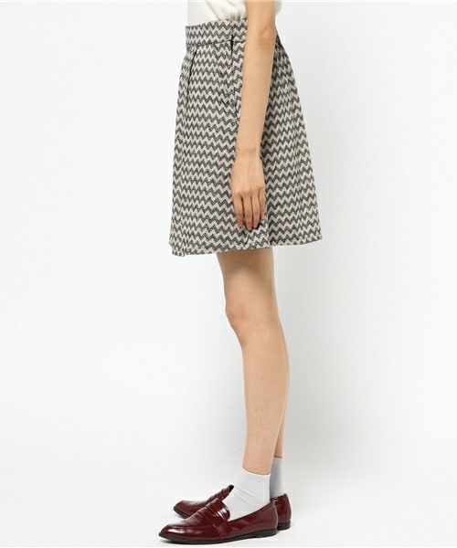 archives（アルシーヴ）の「幾何学柄ジャガードスカート（スカート・レディース・ブラック/ブラウン/ネイビー・MEDIUM）」の5枚目の写真