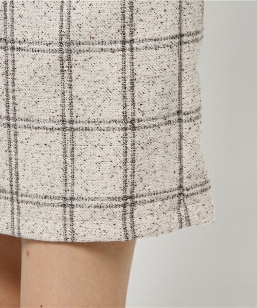 archives（アルシーヴ）の「サイドレースアップ台形スカート（スカート・レディース・オフホワイト/ブラック/ネイビー・MEDIUM）」の9枚目の写真