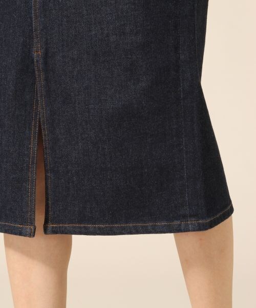 LOWRYS FARM（ローリーズファーム）の「３６０／タイトＤＥＮＩＭスカート（スカート・USED/ワンウォッシュ・M/L）」の8枚目の写真