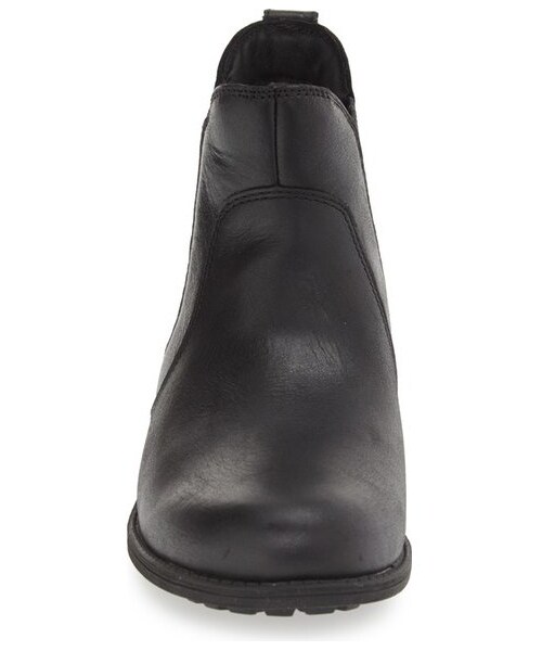 UGG（アグ）の「UGG ® 'Bonham' Chelsea Boot (Women)（ブーツ・レディース・Black/Brown・Regular 10 M/Regular 11 M/Regular 12 M/Regular 5 M/Regular 5.5 M/Regular 6 M/Regular 6.5 M/Regular 7 M/Regular 7.5 M/Regular 8 M/Regular 8.5 M/Regular 9 M/Regular 9.5 M）」の4枚目の写真
