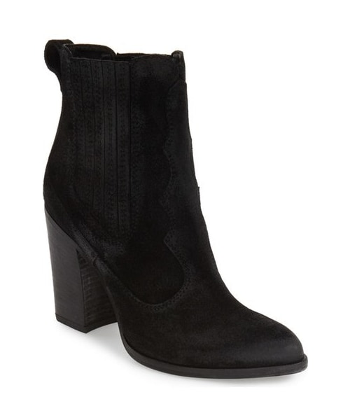 Dolce Vita（ドルチェヴィータ）の「Dolce Vita 'Conway' Bootie (Women)（ブーツ・レディース・Red/Black・Regular 10 M/Regular 11 M/Regular 5 M/Regular 5.5 M/Regular 6 M/Regular 6.5 M/Regular 7 M/Regular 7.5 M/Regular 8 M/Regular 8.5 M/Regular 9 M/Regular 9.5 M）」の2枚目の写真