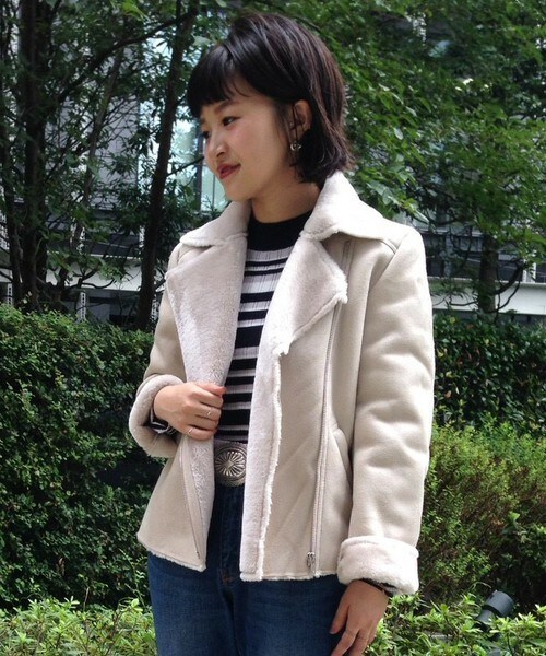 archives（アルシーヴ）の「【予約】フェイクムートンジャケット（ライダースジャケット・レディース・オフホワイト/ブラック/グレー・MEDIUM）」の2枚目の写真