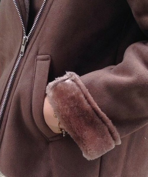 archives（アルシーヴ）の「【予約】フェイクムートンジャケット（ライダースジャケット・レディース・オフホワイト/ブラック/グレー・MEDIUM）」の10枚目の写真