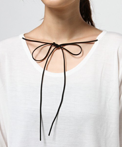 archives（アルシーヴ）の「チョーカー付プルオーバー（Tシャツ/カットソー・レディース・オフホワイト/ブラック/グレー・MEDIUM）」の7枚目の写真