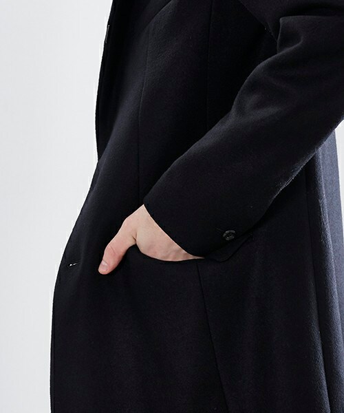 ATTACHMENT（アタッチメント）の「カシミア混平二重メルトン