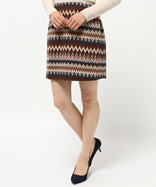 archives（アルシーヴ）の「キカガク柄台形スカート（スカート・レディース・ブラック/ブラウン・MEDIUM）」の2枚目の写真