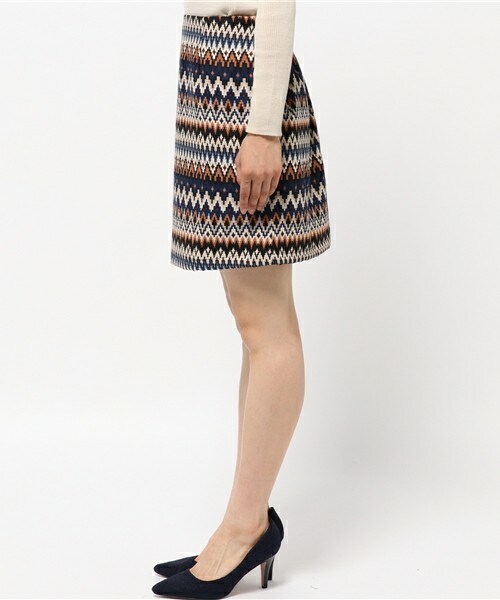 archives（アルシーヴ）の「キカガク柄台形スカート（スカート・レディース・ブラック/ブラウン・MEDIUM）」の4枚目の写真