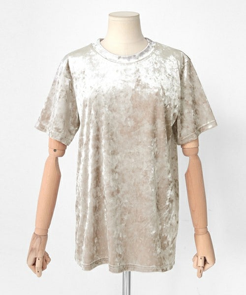 DHOLIC（ディーホリック）の「ラウンドネックベロアTシャツ（Tシャツ/カットソー・レディース・カーキブラウン/ネイビー/ブラック/ベージュ・FREE）」の3枚目の写真